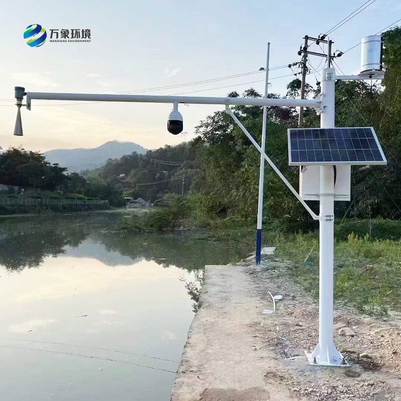 泥水位監(jiān)測站對(duì)于雨量水位的把控很到位